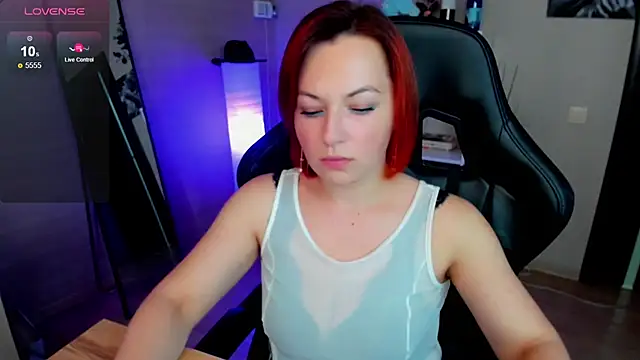 Serena Woods online show from September 2025 08:36:02 AM