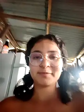 Lily-o online show from October 2025 10:54:02 AM