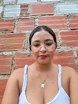 Lily-o online show from November 2025 09:26:02 PM