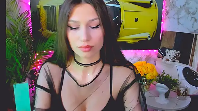 Snapshot of Mollyinyourmind chatting on October 2025 12:24:01 PM Mollyinyourmind online show from October 2025 12:24:01 PM