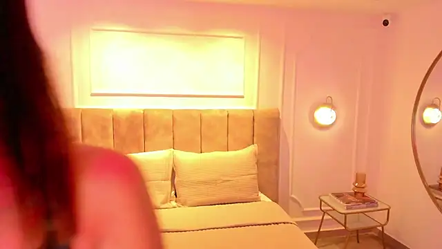 Zammy Sanz online show from October 2025 03:51:01 PM