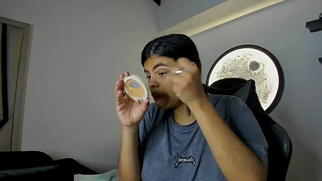 Aleja-02 online show from November 2025 08:07:01 PM