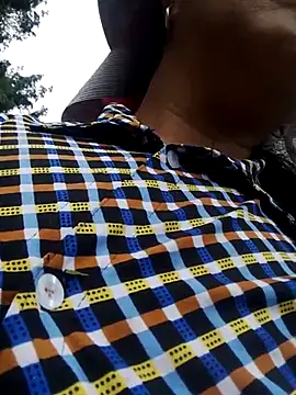 Snapshot of Mamapm20 chatting on October 2025 10:23:02 AM Mamapm20 online show from October 2025 10:23:02 AM