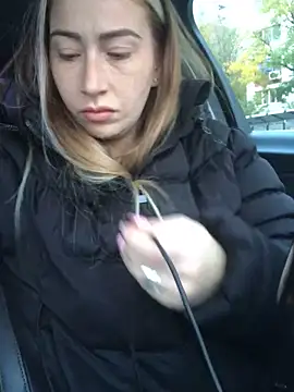 Snapshot of Reina_Cummings chatting on October 2025 04:57:02 AM Reina Cummings online show from October 2025 04:57:02 AM