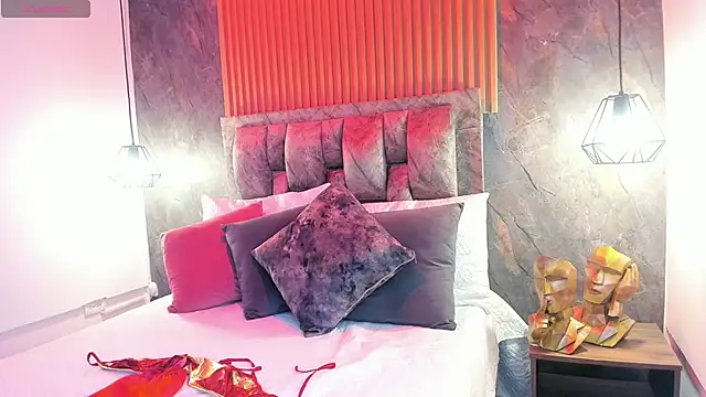 luna killari online show from October 2025 11:51:02 AM