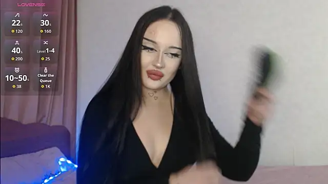 kari meow online show from October 2025 07:25:02 PM