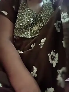 Snapshot of Love-pari08 chatting on October 2025 04:19:01 PM Love-pari08 online show from October 2025 04:19:01 PM