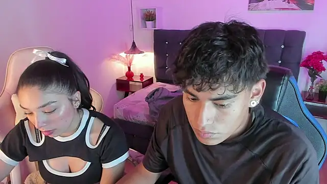 Yiing and yang online show from September 2025 10:22:01 PM