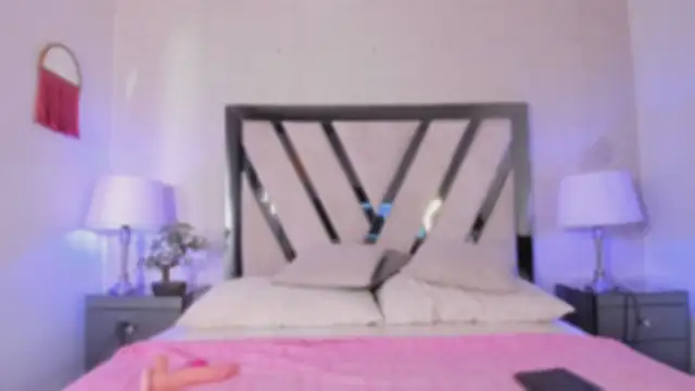 Snapshot of scarlet_dh chatting on October 2025 08:07:02 PM scarlet dh online show from October 2025 08:07:02 PM