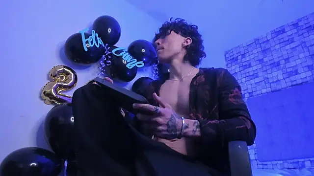 Snapshot of felix__star chatting on October 2025 09:23:01 PM felix star online show from October 2025 09:23:01 PM