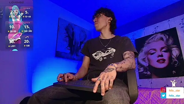 Snapshot of felix__star chatting on October 2025 08:02:02 PM felix star online show from October 2025 08:02:02 PM