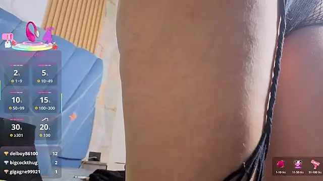 angel  red  online show from October 2025 03:10:02 AM