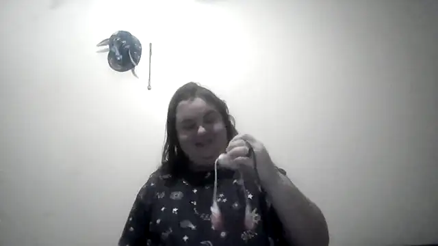 Snapshot of LittleBunny3 chatting on December 2025 11:34:02 PM LittleBunny3 online show from December 2025 11:34:02 PM