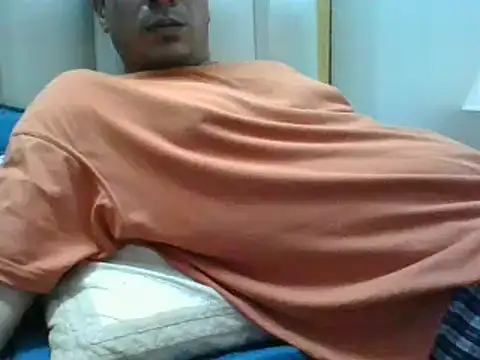 Snapshot of 7_INCH_MONSTER chatting on September 2025 07:43:02 AM 7 INCH MONSTER online show from September 2025 07:43:02 AM