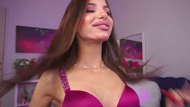 ZariaVera online show from October 2025 06:41:02 PM