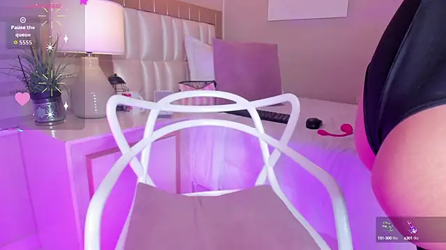  paula x online show from September 2025 11:35:01 AM