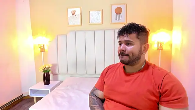 Snapshot of michael_hill1 chatting on November 2025 01:22:02 PM michael hill1 online show from November 2025 01:22:02 PM