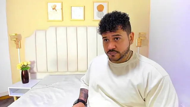 Snapshot of michael_hill1 chatting on November 2025 07:36:02 PM michael hill1 online show from November 2025 07:36:02 PM