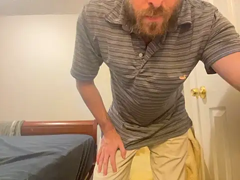 straightguy2233 online show from September 2025 12:21:01 AM