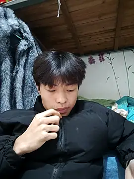 Snapshot of junjun1189 chatting on November 2025 03:45:01 AM junjun1189 online show from November 2025 03:45:01 AM