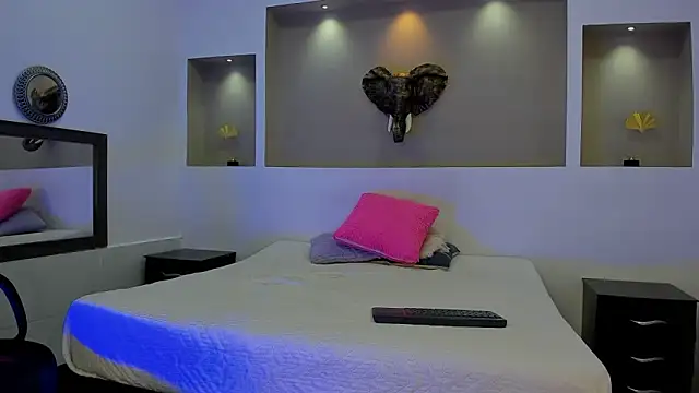 Snapshot of Tommy_kurtt chatting on October 2025 12:19:02 PM Tommy kurtt online show from October 2025 12:19:02 PM