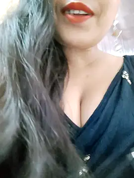 Sofia-ex online show from October 2025 07:50:01 AM