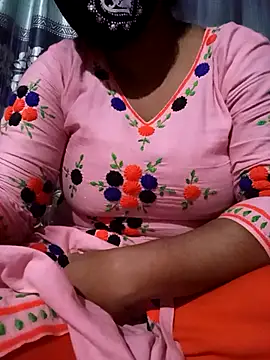 Snapshot of ANNA_HOT111 chatting on November 2025 03:34:01 PM ANNA HOT111 online show from November 2025 03:34:01 PM