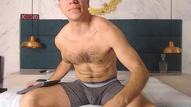 Snapshot of shule7 chatting on October 2025 12:50:01 PM shule7 online show from October 2025 12:50:01 PM