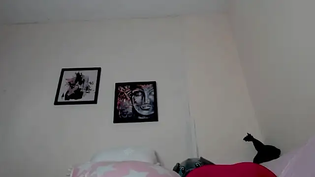 AmyRoux21 online show from October 2025 12:17:02 AM