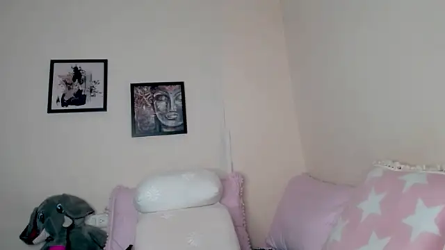 AmyRoux21 online show from October 2025 12:47:01 AM