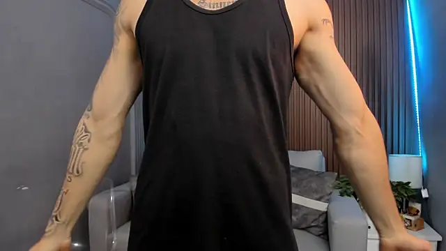 Leo santoro online show from September 2025 02:19:01 PM