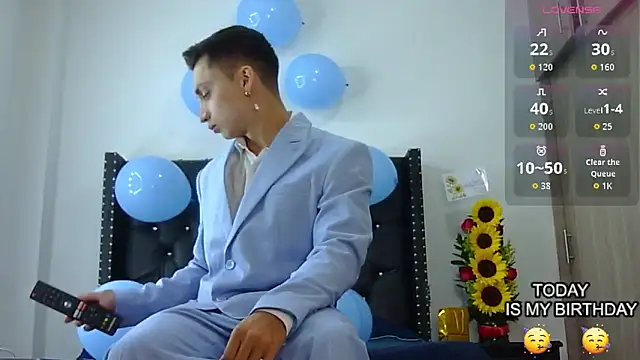 Snapshot of alejo_g23 chatting on October 2025 10:00:02 PM alejo g23 online show from October 2025 10:00:02 PM