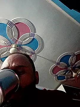 Snapshot of amitkumarkangra chatting on October 2025 01:06:02 AM amitkumarkangra online show from October 2025 01:06:02 AM