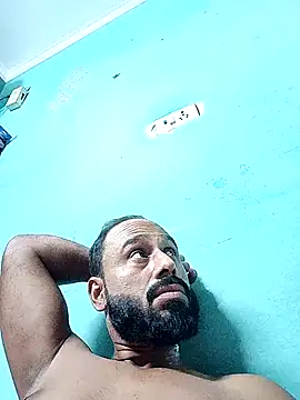 Snapshot of amitkumarkangra chatting on November 2025 04:07:01 PM amitkumarkangra online show from November 2025 04:07:01 PM