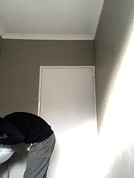 Snapshot of cuminsidebby chatting on October 2025 04:58:01 AM cuminsidebby online show from October 2025 04:58:01 AM