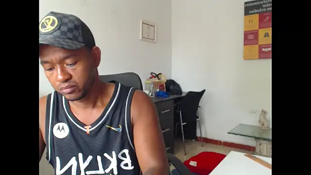 Snapshot of AndyCalifornia1 chatting on October 2025 05:00:01 PM AndyCalifornia1 online show from October 2025 05:00:01 PM