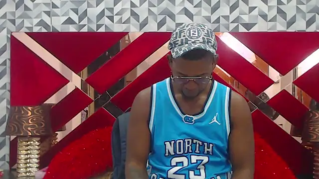 Snapshot of AndyCalifornia1 chatting on October 2025 02:46:01 PM AndyCalifornia1 online show from October 2025 02:46:01 PM