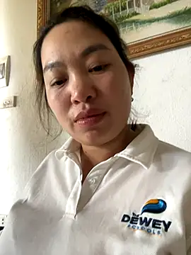 Snapshot of Nhung584 chatting on October 2025 08:00:02 AM Nhung584 online show from October 2025 08:00:02 AM