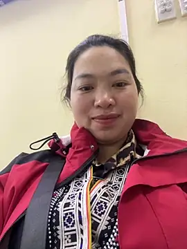 Snapshot of Nhung584 chatting on October 2025 11:05:01 PM Nhung584 online show from October 2025 11:05:01 PM