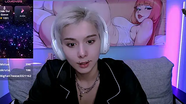 Snapshot of SophieAsh chatting on November 2025 07:12:01 PM SophieAsh online show from November 2025 07:12:01 PM