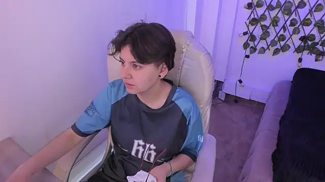 Snapshot of Nathaly_ds chatting on October 2025 07:47:02 PM Nathaly ds online show from October 2025 07:47:02 PM