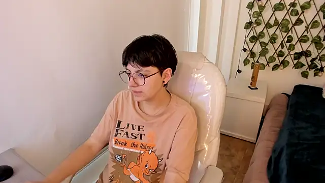 Snapshot of Nathaly_ds chatting on November 2025 07:14:01 PM Nathaly ds online show from November 2025 07:14:01 PM