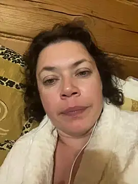 Kiravix online show from September 2025 08:25:01 PM