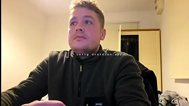 Snapshot of giovanotto47 chatting on October 2025 07:13:02 PM giovanotto47 online show from October 2025 07:13:02 PM