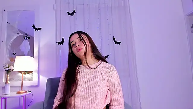 AuroraMiiller online show from October 2025 09:04:01 PM