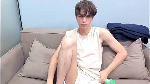 Ur Shine Guy online show from September 2025 06:18:02 PM