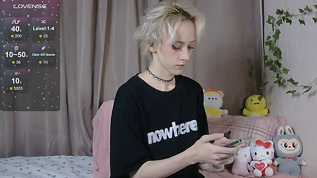 Snapshot of NextVibe_ chatting on November 2025 05:13:02 PM NextVibe online show from November 2025 05:13:02 PM