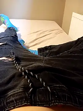 nowamoc34 online show from October 2025 03:10:01 PM