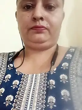 Sexey-Rani online show from November 2025 03:05:01 AM