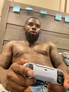 Snapshot of StandOnthatboy chatting on October 2025 12:30:02 AM StandOnthatboy online show from October 2025 12:30:02 AM